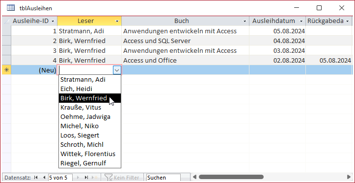 Informationen zu einer Ausleihe zusammentragen